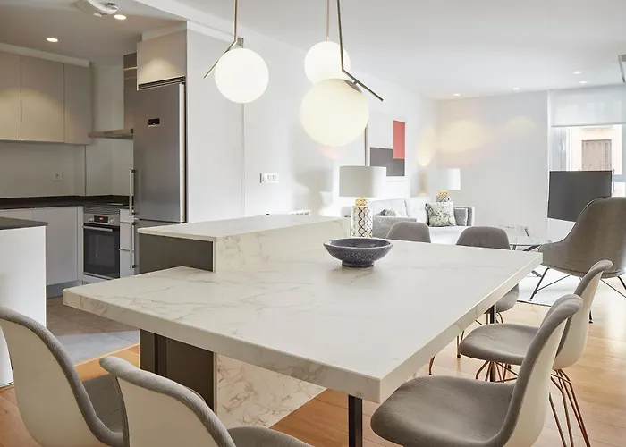 The Collection - Palace I * 산세바스티안