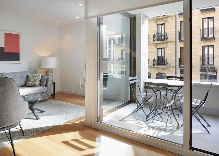 The Collection - Palace I *